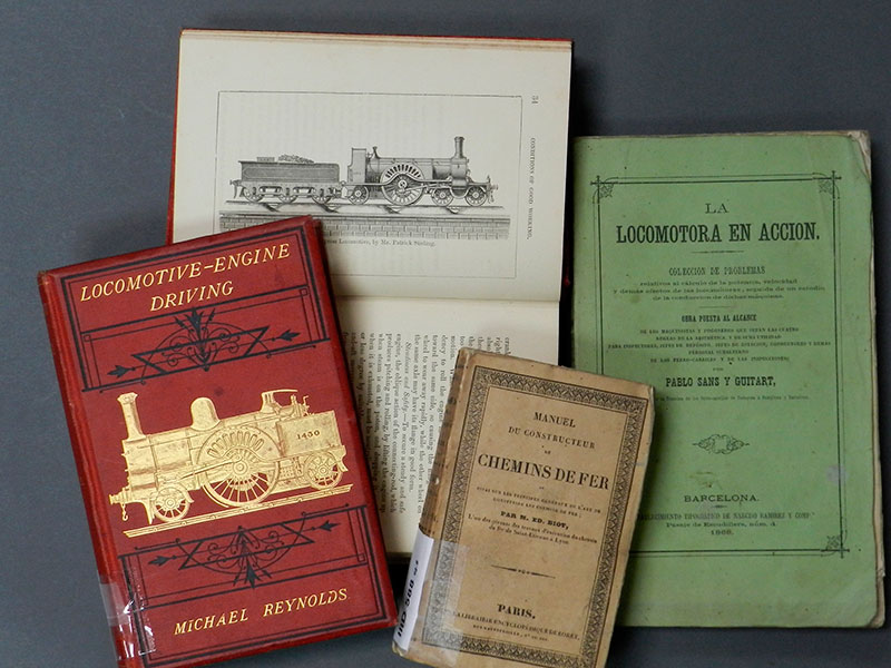 Locomotive engine driving: a practical manual for engineers in charge of locomotive engines. Michael Reynolds.  1878. Signatura IIIE 1031 / La locomotora en accin. Coleccin de problemas relativos al clculo de la potencia, velocidad y dems efectos de las locomotoras (). Pablo Sans y Guitart. 1968. Signatura IIIE 1036 / Manuel du constructeur des chemins de fer, ou essai sur les principes gnraux de lart de construire les chemins de fer. Ed. Biot. 1834. Signatura IIID 0588