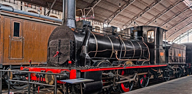 Locomotora de vapor 030-2107. Rodaje tipo mamouth, El Alagn (Socit Autrichienne, Francia, 1861)