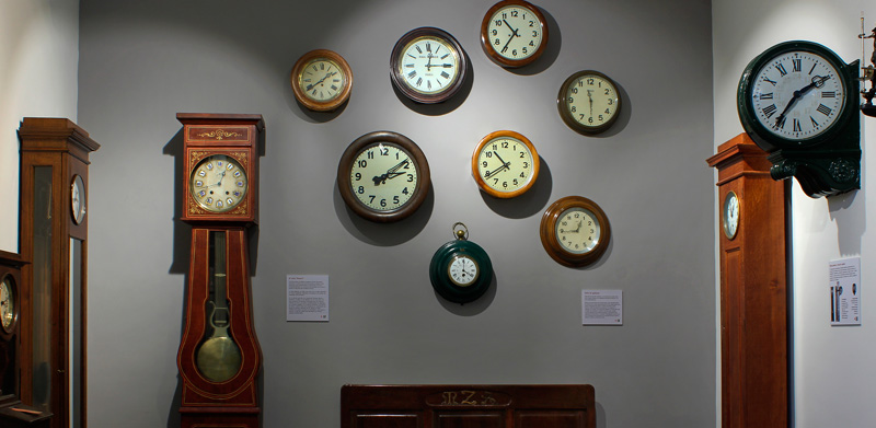 SALA DE RELOJES